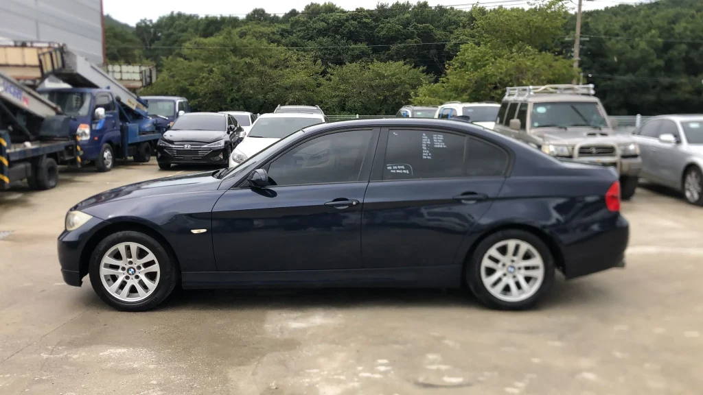 2006 BMW 320i