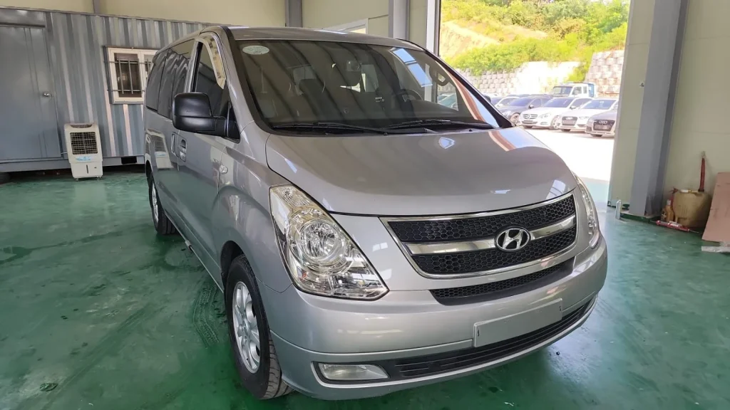 2012 Hyundai Grand Starex 2.5