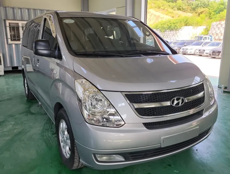 2012 Hyundai Grand Starex 2.5