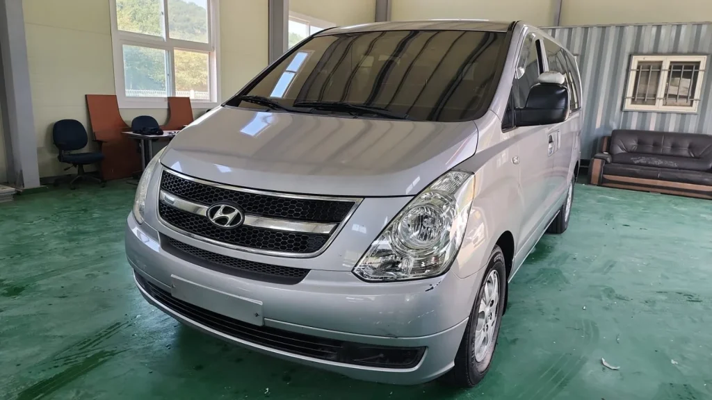 2011 Hyundai Grand Starex 2.5